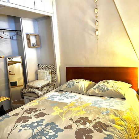 Appartement cosy en ville haute Saint-Flour  Buitenkant foto