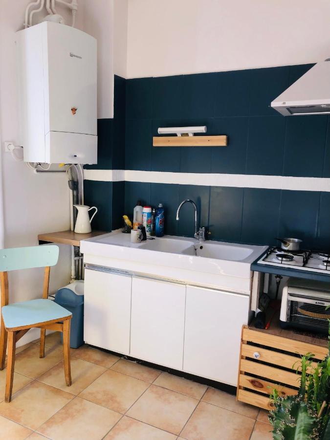 Appartement cosy en ville haute Saint-Flour  Buitenkant foto