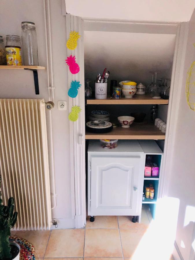 Appartement cosy en ville haute Saint-Flour  Buitenkant foto